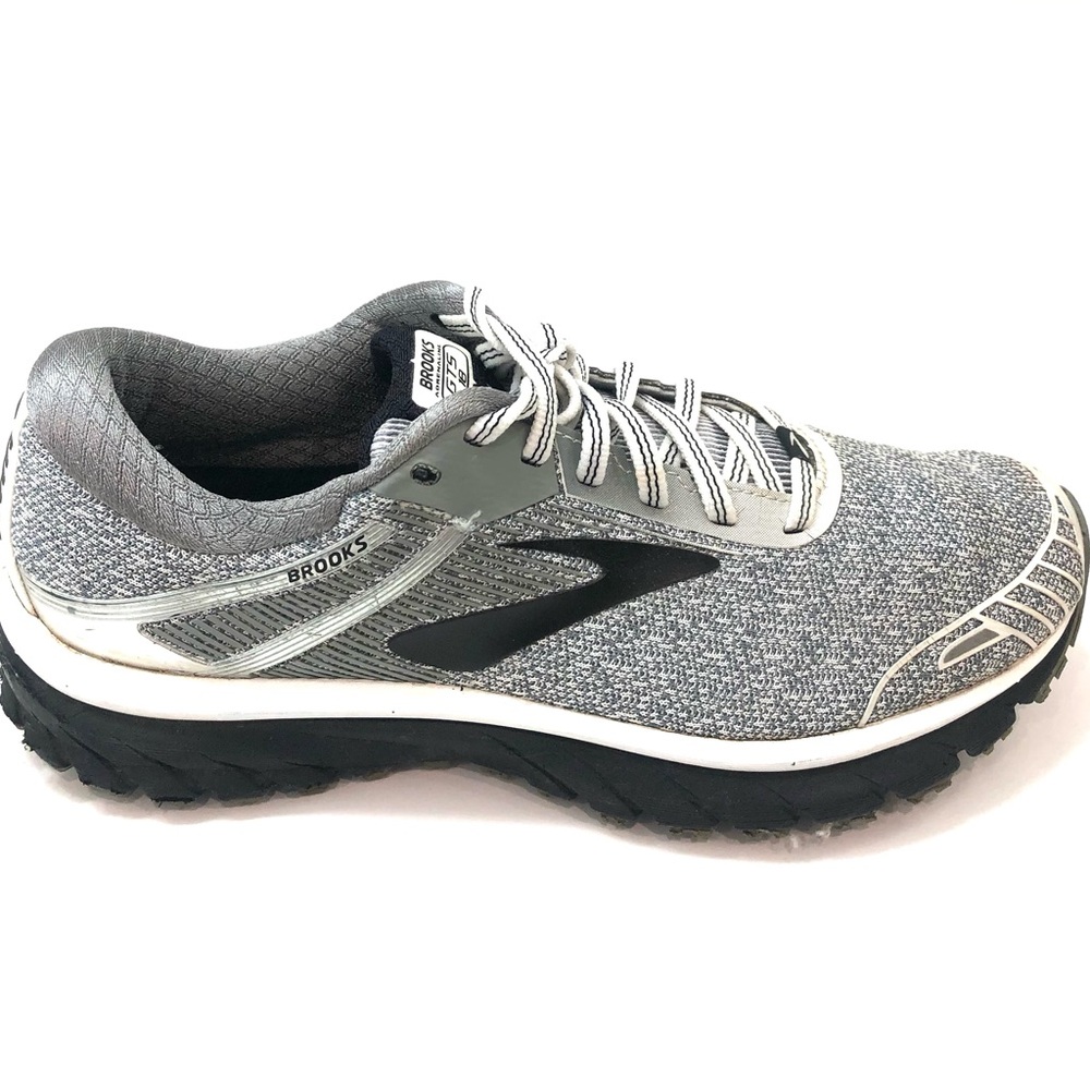 Brooks Adrenaline GTS 18White and Black Athletic Sneakers Size 9 ($)4967